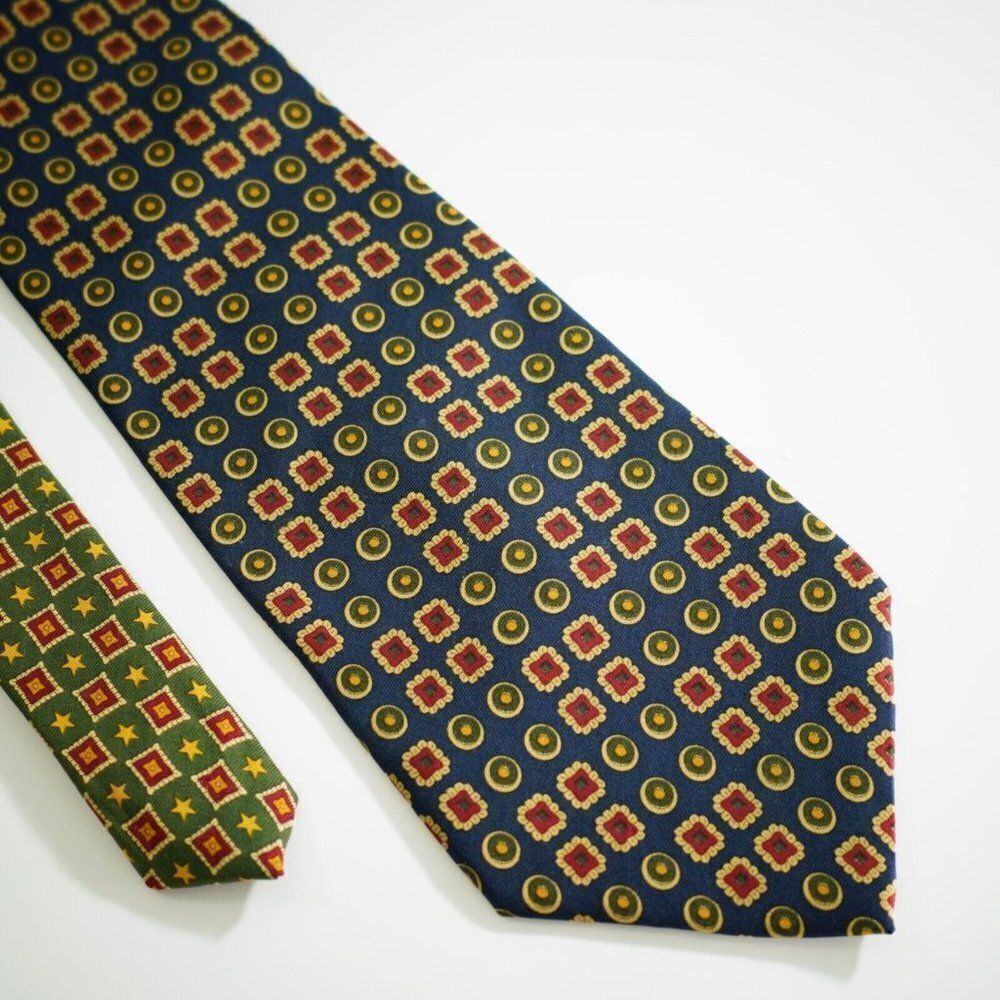 Vintage Tommy Hilfiger Blue Red Green Abstract‎ Geometric Print Wide Silk Tie